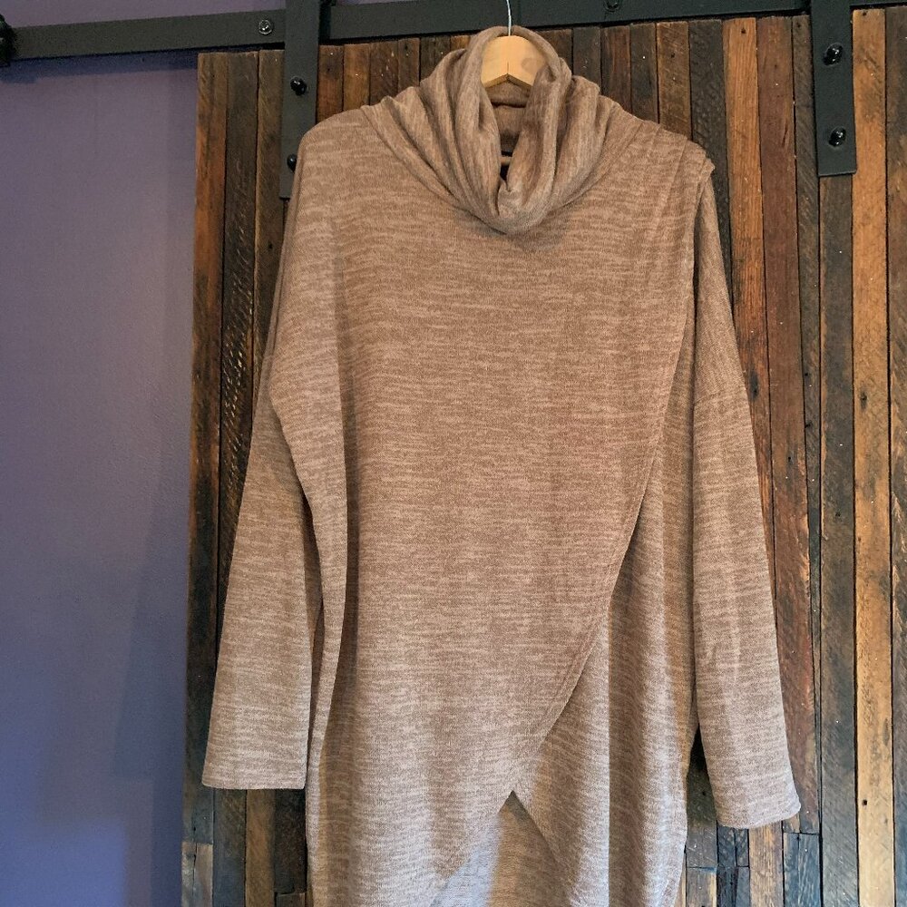 nwt cowl sweater tunic